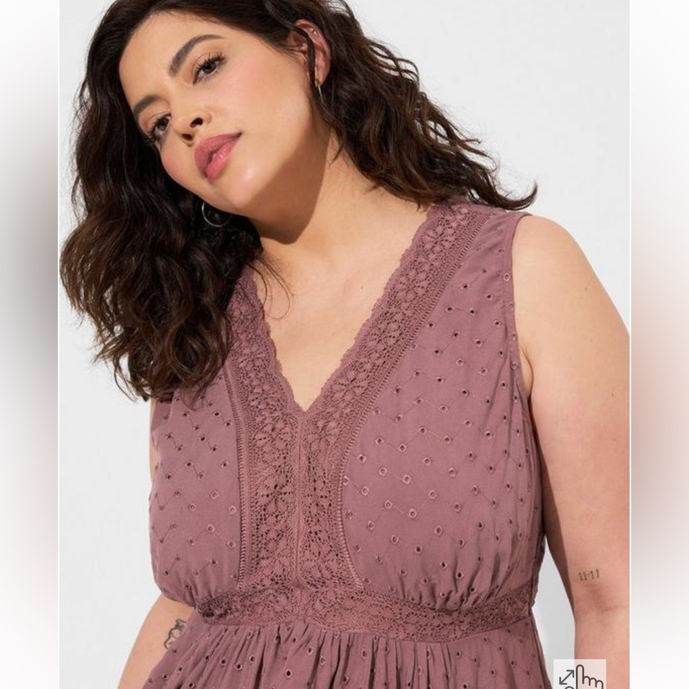 NWT Torrid Mixed Eyelet Sisterhood Baby doll Size 1 Rose Taupe - Picture 4 of 11